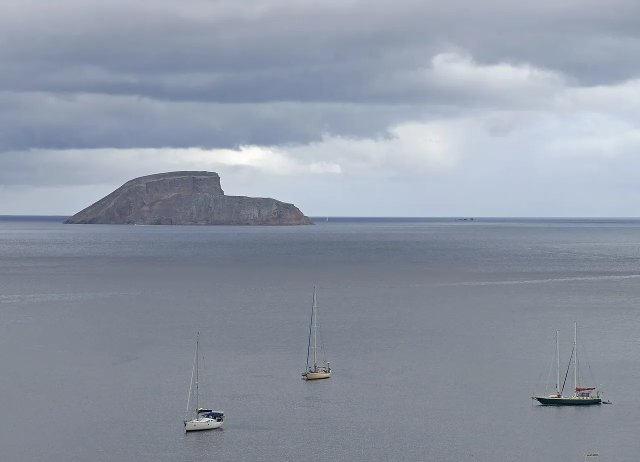 The Cabras islets seen from Monte Brasil on Terceira.
