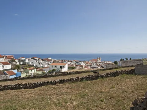 A panoramic view over Ribeirinha on Terceira.