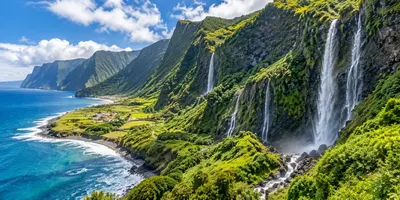 Waterfalls near Fajã Grande